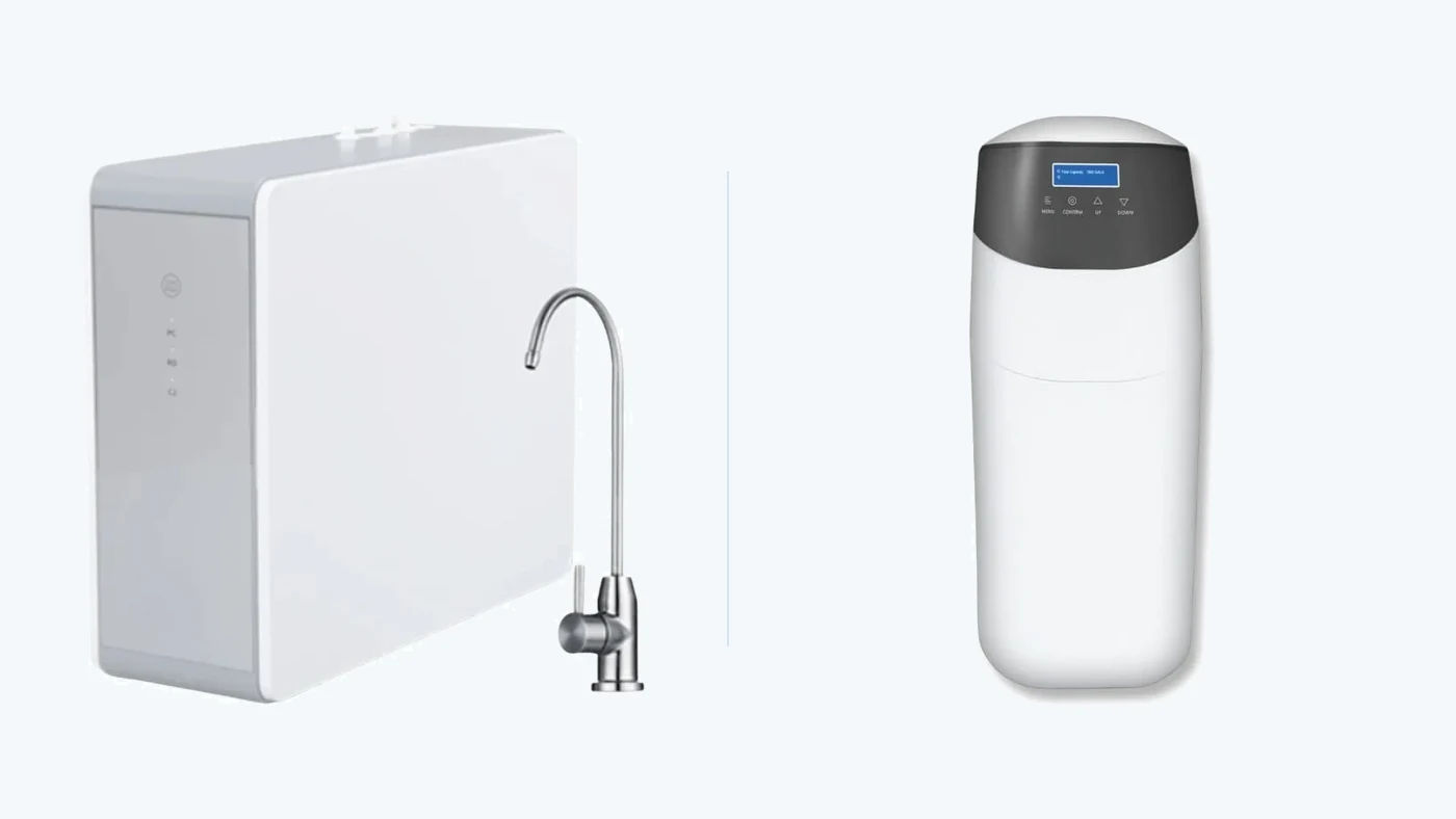Sistema de ósmosis inversa Xpert con su grifo, junto al descalcificador automático VD de Grupo Aquoria Plus